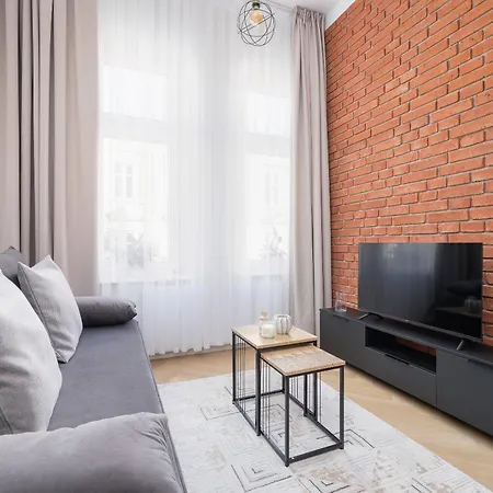 Industrial Black & Browstrone Loft - Old Town Krakow