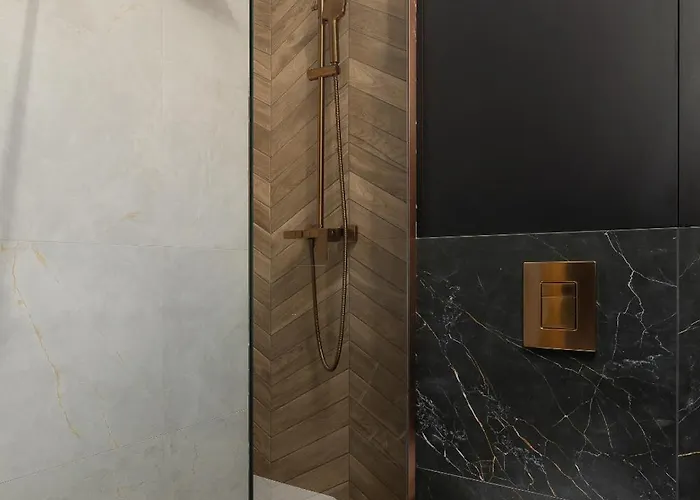 - Berka Joselewicza 5 Street *